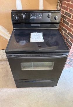 Whirlpool glass top stove oven range