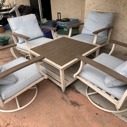 Outdoor Dining Set 