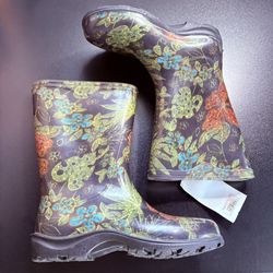 SLOGGERS WOMENS GARDEN BOOTS BLACK PRINT WATERPROOF made in USA size 6