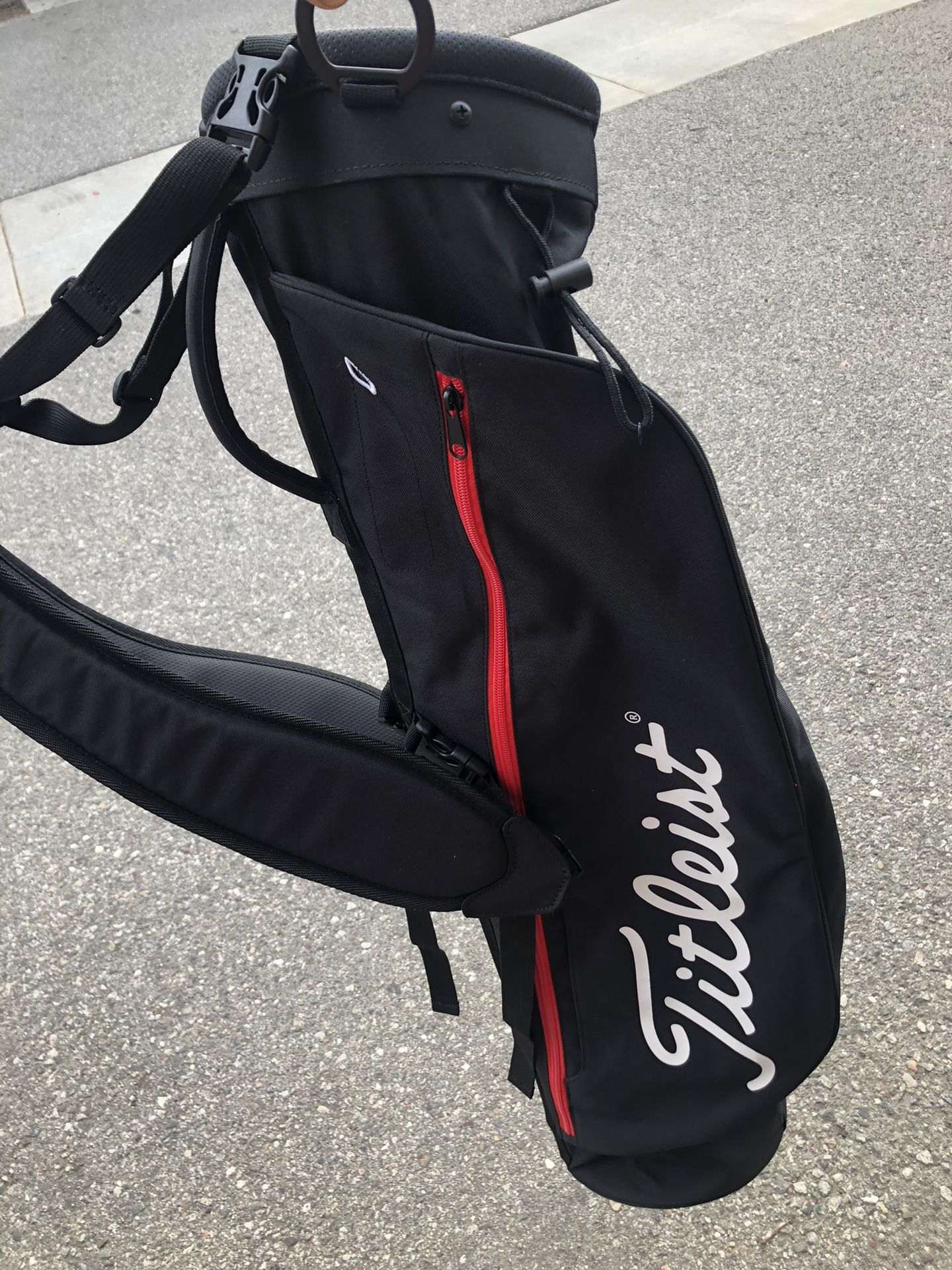 Titleist Black/Red Sunday Carry Golf Bag