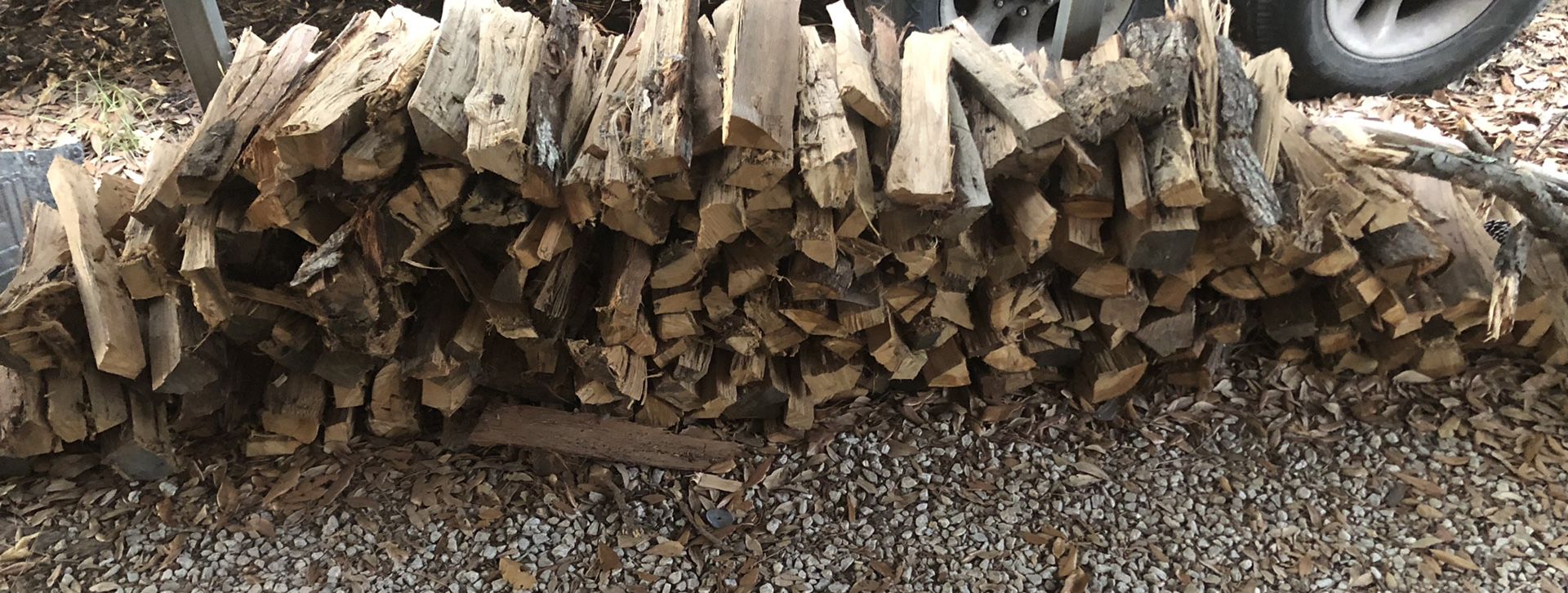 Split Cut Seasoned Fire Wood 