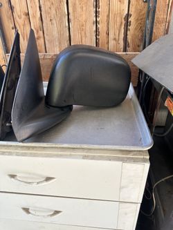 2002-2008 Dodge Ram Oem Mirrors