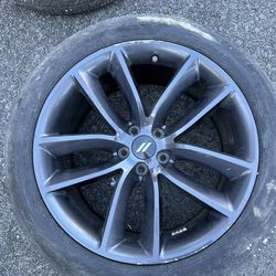 Dodge Charger Wheels/Rims And Tires 