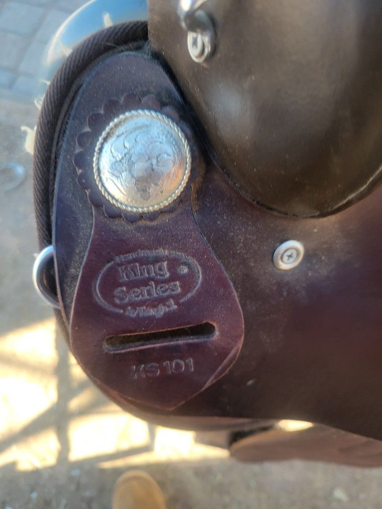 15in Australian Saddle 