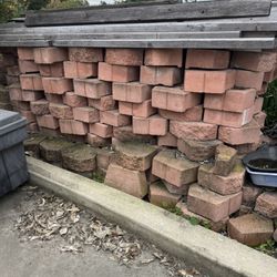 Red Retaining Wall Bricks. 300+ Total