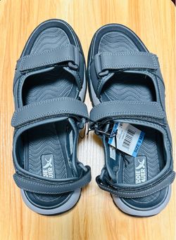 New Eddie Bauer Men's "Anchor" Sandals - Size 9 (Grey)