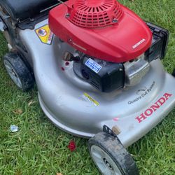 Honda Lawnmower 