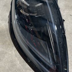 2019-2022 Porsche Macan PDLS LED Headligh RIGHT  Side OEM 95B.941.015.H