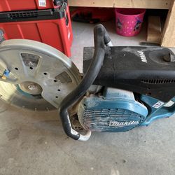 Makita Power Cutter 14 Inch gas powered (used/well-maintained)