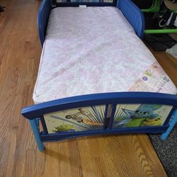 Kids Bed With Mattress 