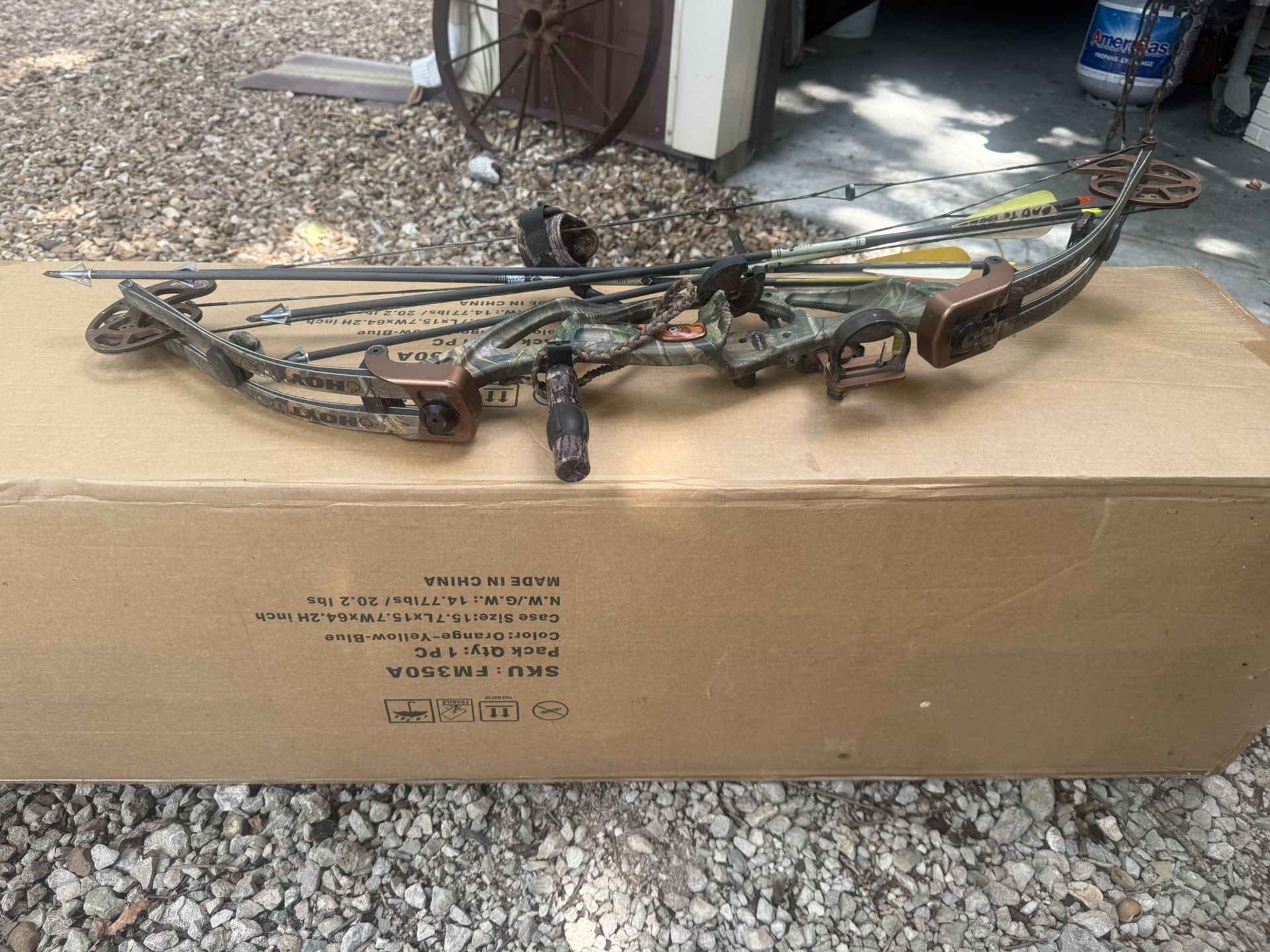 Hoyt Left Handed Bow