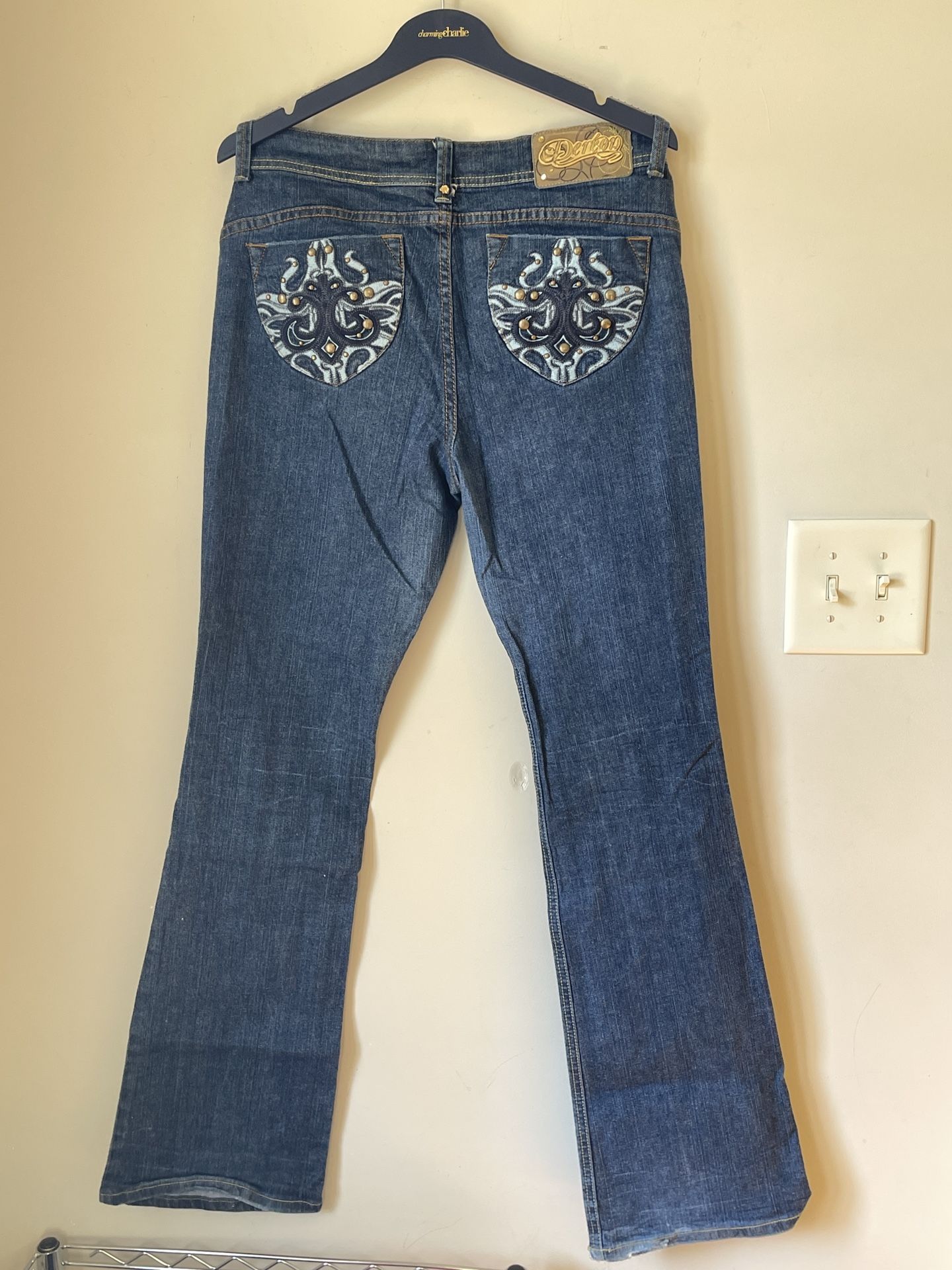 Dereon Boot Cut Jeans Sz 9/10 Med Wash Stretch Brass Embellished L32