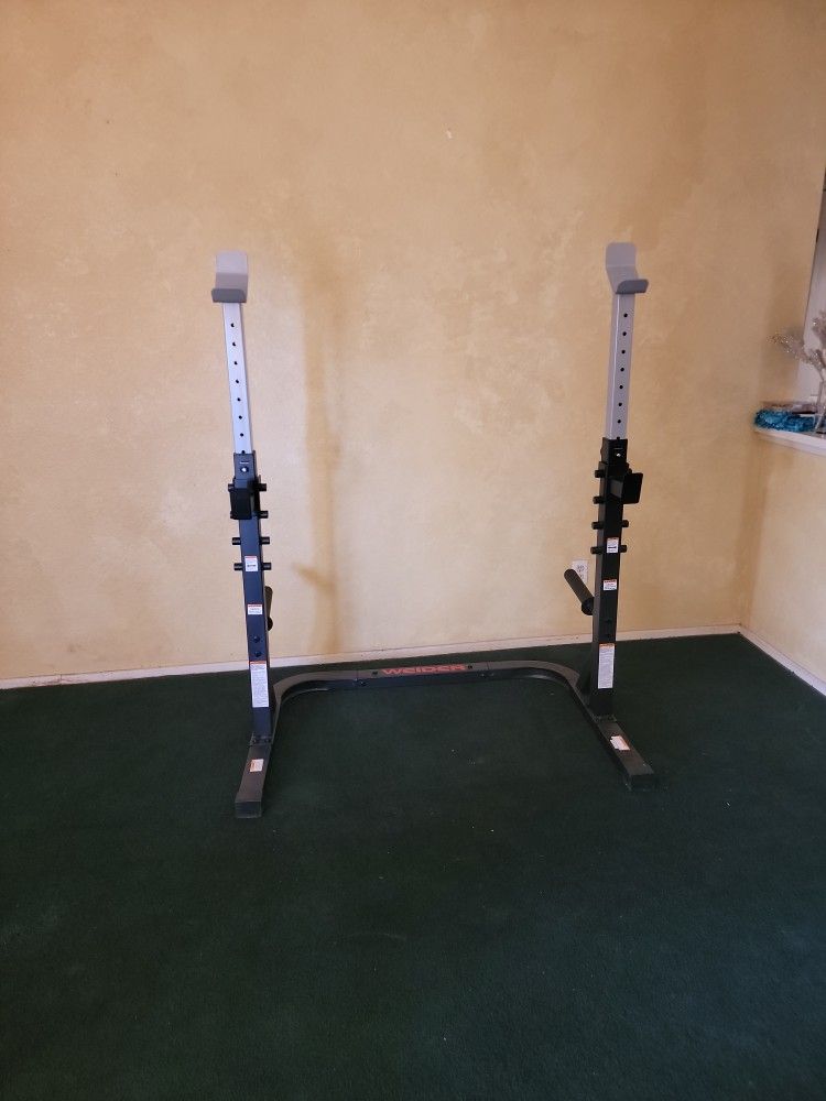 Squat Rack/ Barbell Stand