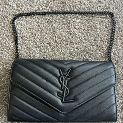 Yves Saint Laurent Wallet On Chain Black