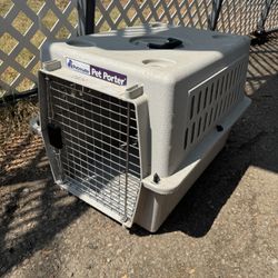 Pet Carrier/Crate
