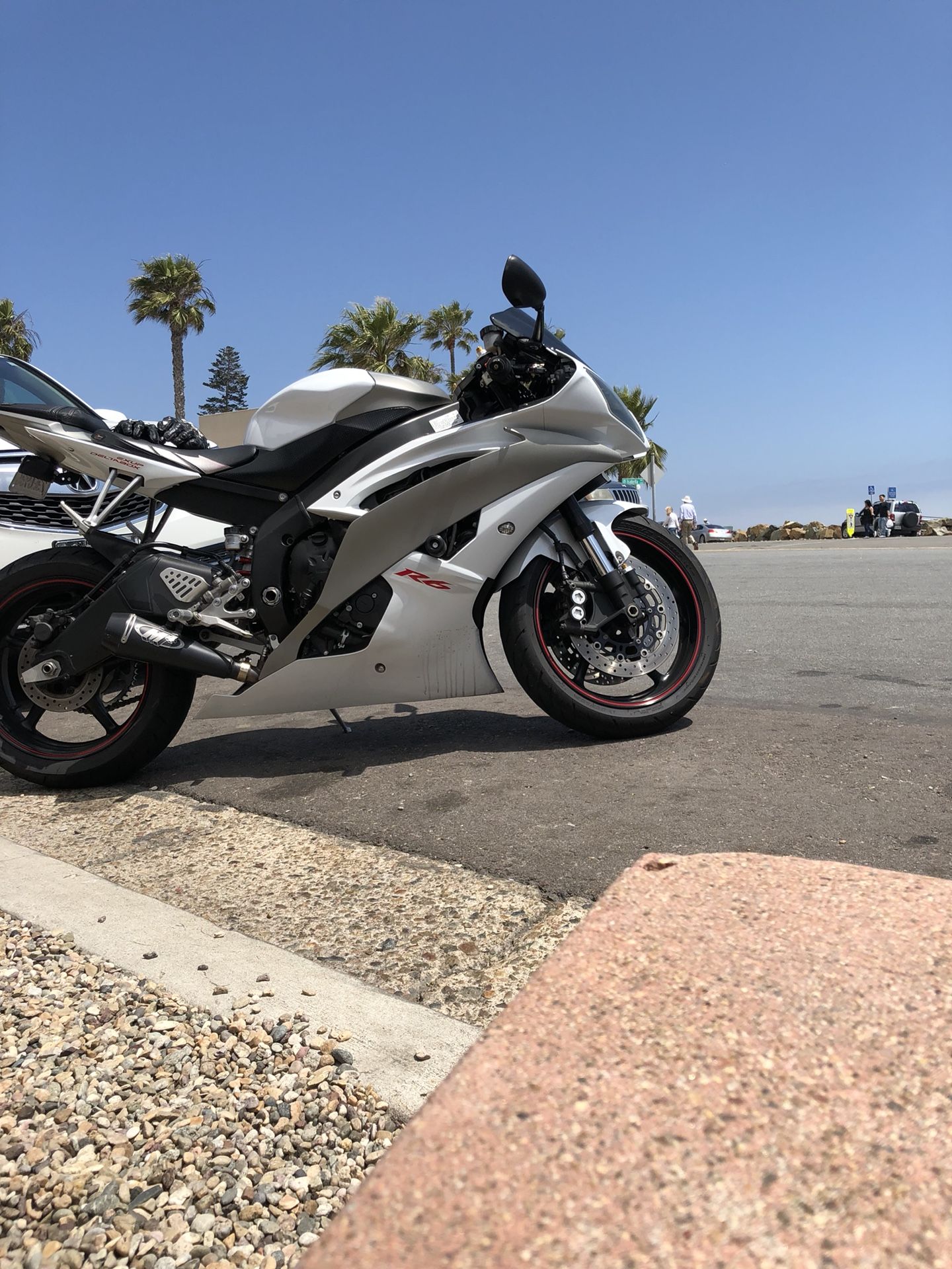 Yamaha R6 White 2009