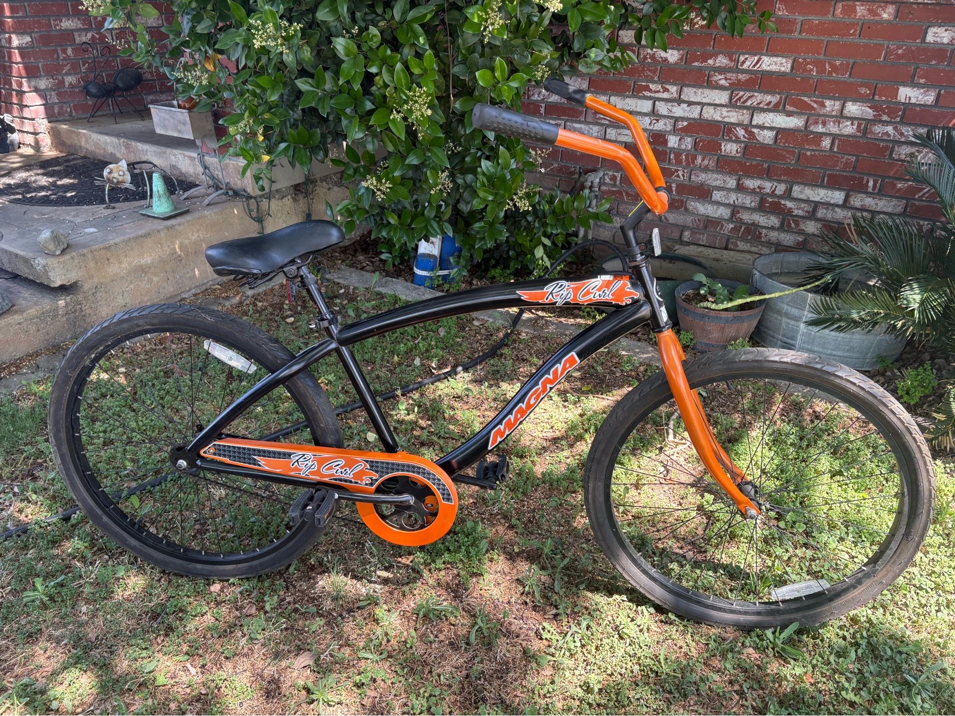 26” Rip curl beach cruiser bike