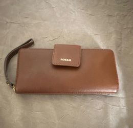Fossil Leather Wallet - Brown