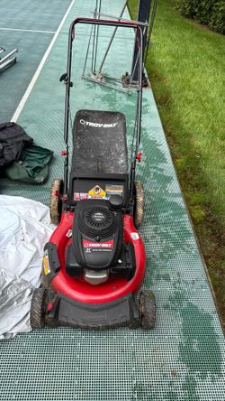 21 inch Gas lawn mover