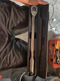 Pittsburgh torque wrench 1/2
