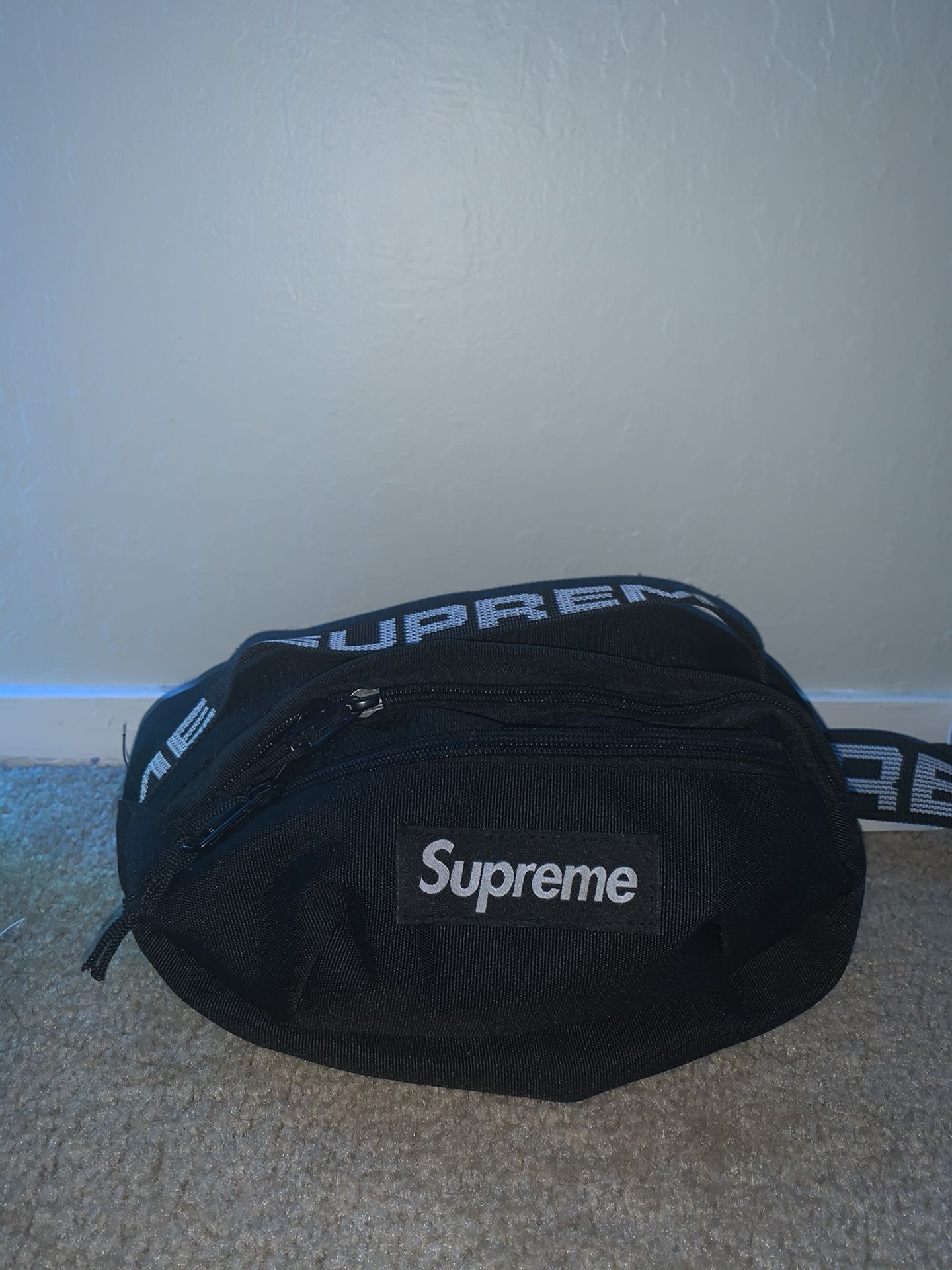 Supreme fanny pack