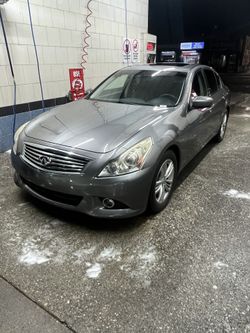 2015 Infiniti Q40