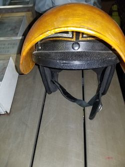 Womens Motorcycle Helmet Like NEW for Sale in Anaheim, CA - OfferUp