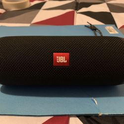 JBL Flip5 Speaker Bluetooth 