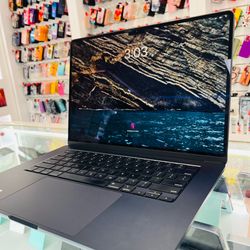 MacBook Air 15-inch m2 2023 8Ram 256gb