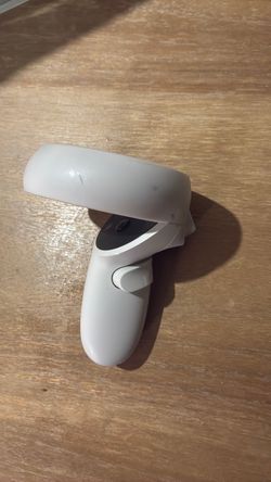 Oculus quest two shipping included in price