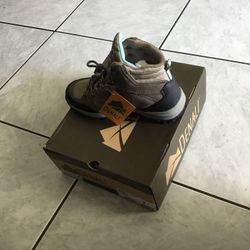 Hiking shoes