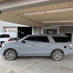 2019 Ford Expedition Max Platinum 