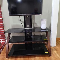 32 Inch Samsung TV Along With TV Table