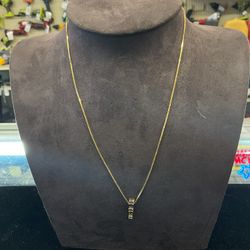 10KT Box Chain W/ 3 Stone Pendant 34102-9