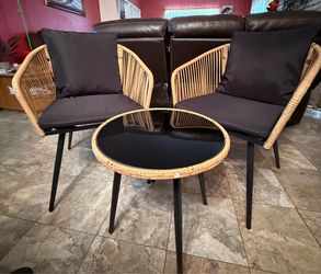 Chairs with Table