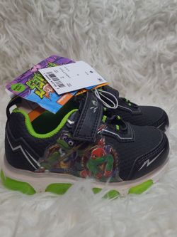 Teenage Mutant Ninja Turtles Kids Light-Up Sneakers Size 6