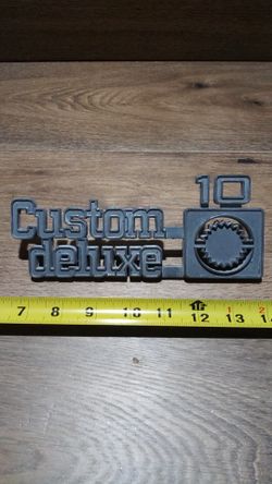 Custom deluxe original badge