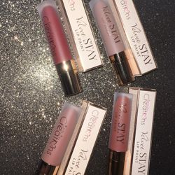 4 Lipsticks