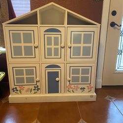 Bookcase/ Storage Cabinet/ Doll House