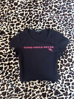 https://offerup.com/redirect/?o=SS5BTQ==.GIA cupid could never crop top🩷🖤