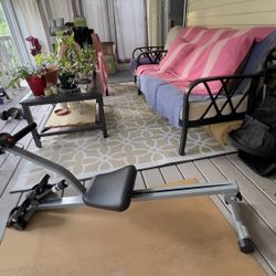 SUNNY Rowing Machine 