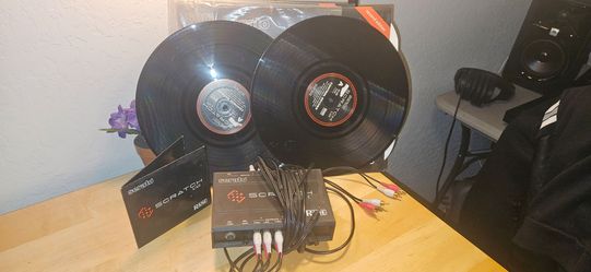 Rane Serato Scratch Live DVS Interface Box – Complete Kit with Vinyls, CDs, & Audio Cables