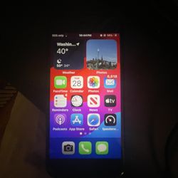 IPHONE SE 2020 WITH TIKTOK