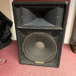 Yamaha Speakers 