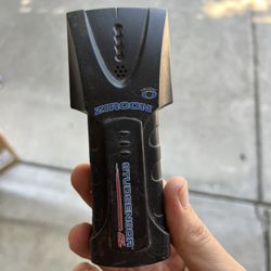 Wood Stud Finder (needs Batteries)