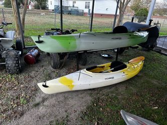 Kayaks 