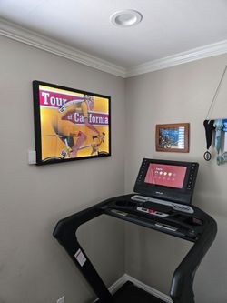 Cycling shadow box art