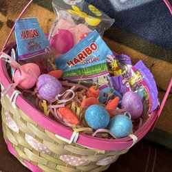 Easter Bunny Baskets 