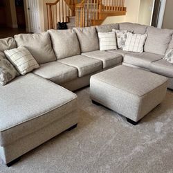 Sectional Couch 