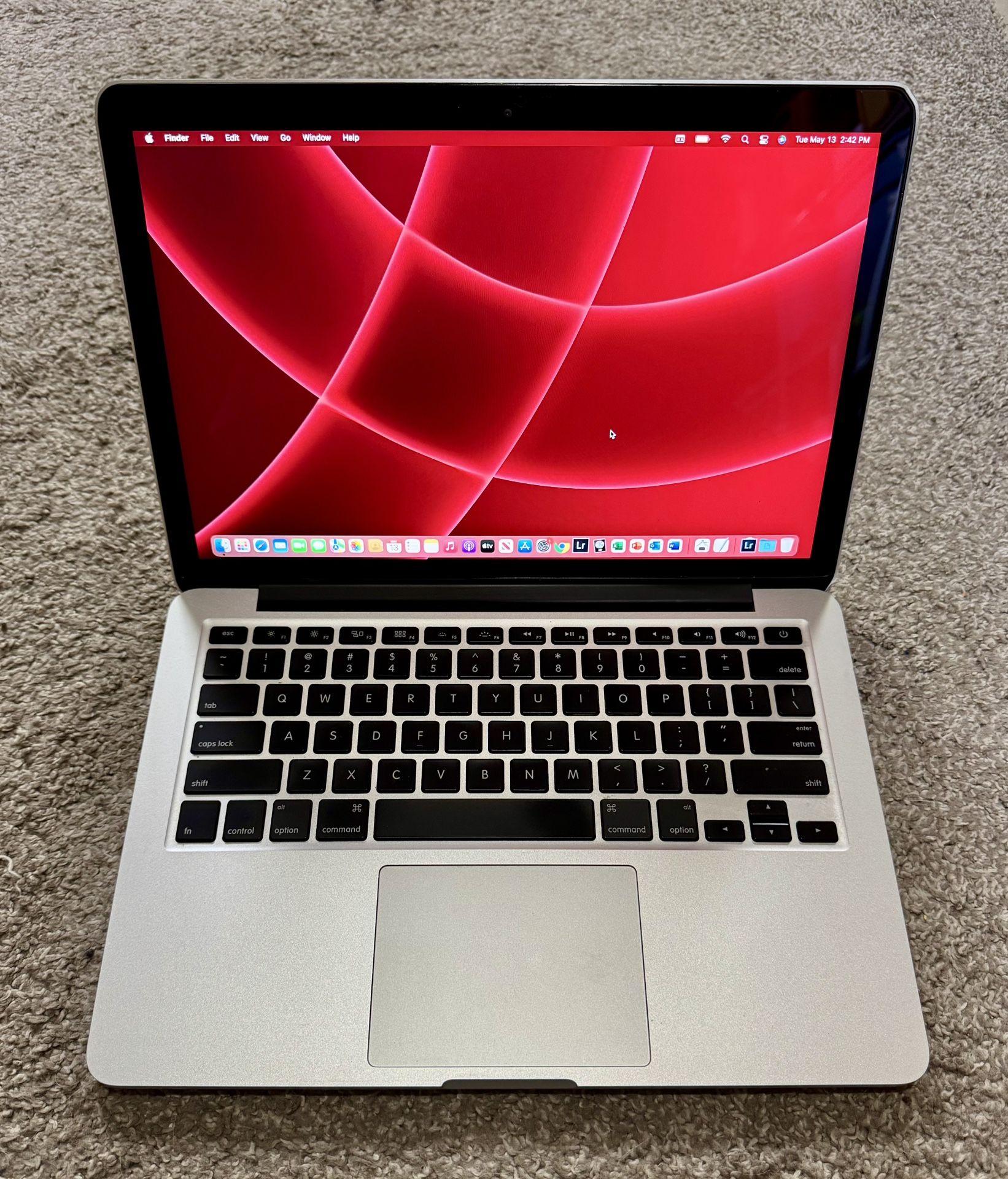 MacBook Pro 13” Early-2015 /8gb Ram